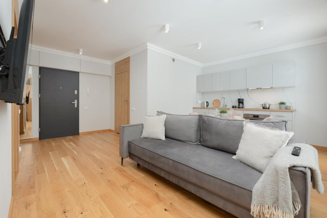 Apartament Z Tarasem W Centrum Swinoujscia By Noclegi Renters 斯维诺乌伊希切 外观 照片